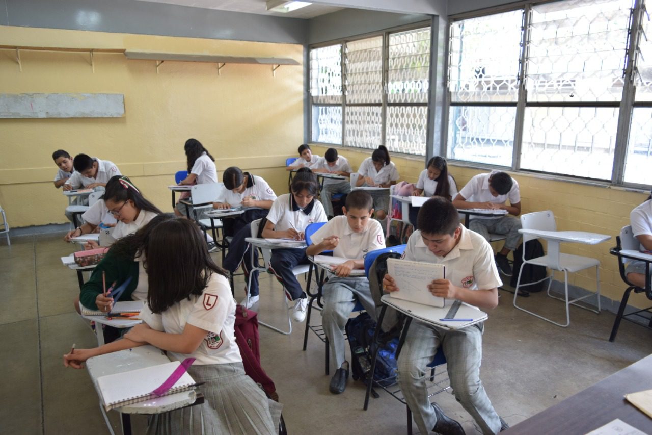 Habrá MEGAPUENTE, no hay clases el 13 y 16 de marzo
