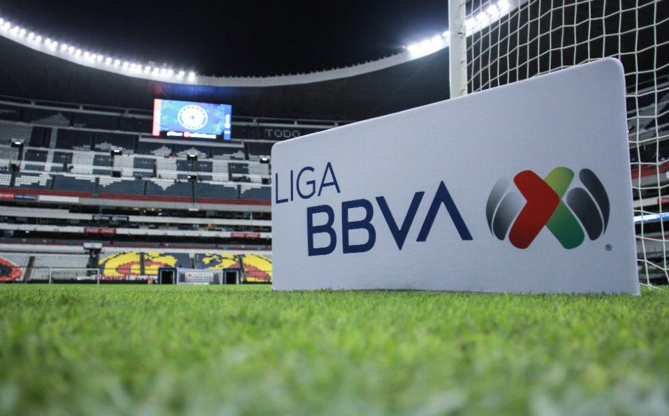 Perderán 600 millones de dólares por suspensión de FUTBOL en México