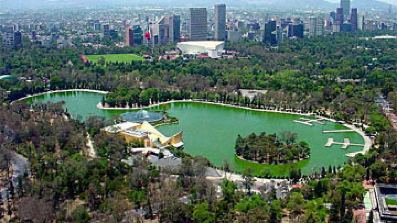 CIERRAN parques y plazas comerciales de CDMX por emergencia sanitaria