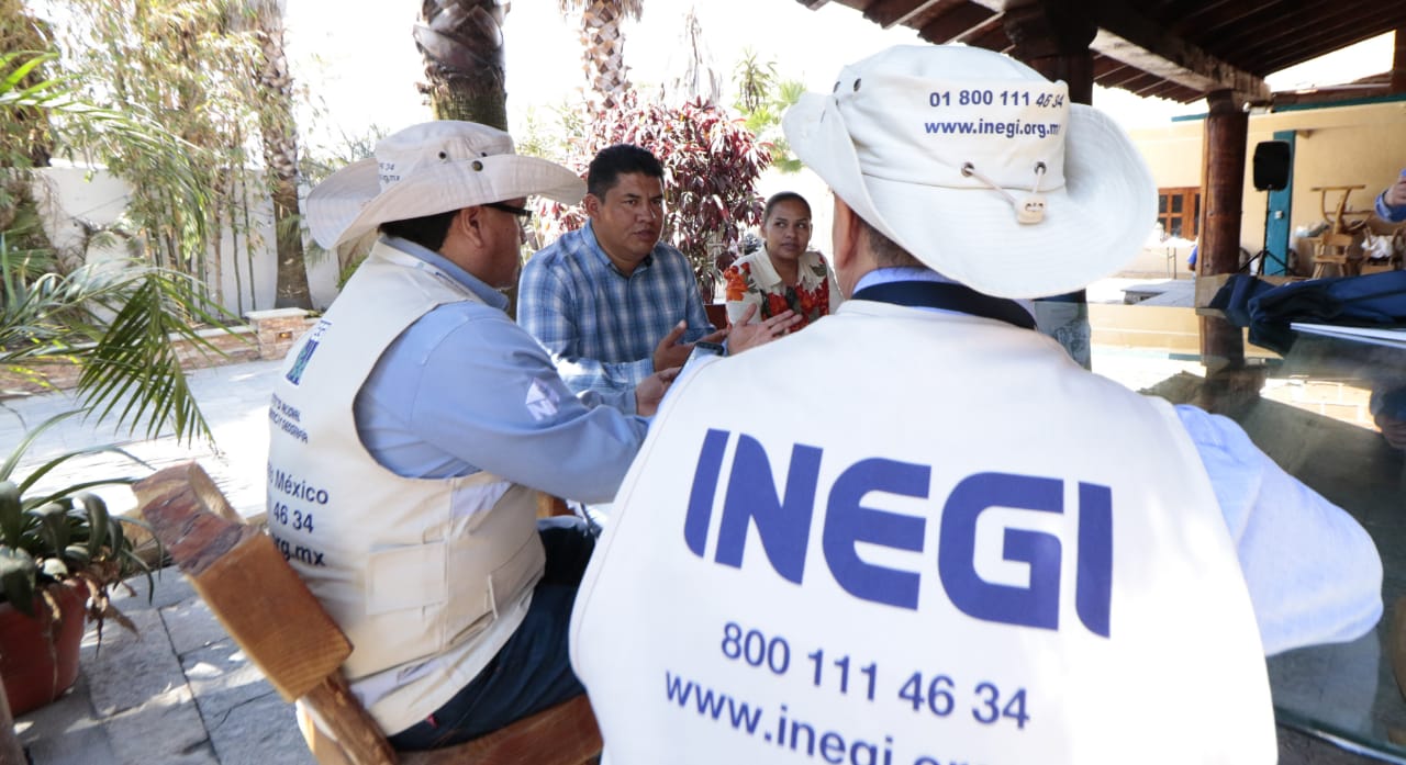 Alcalde de Yecapixtla responde cuestionario del Censo 2020