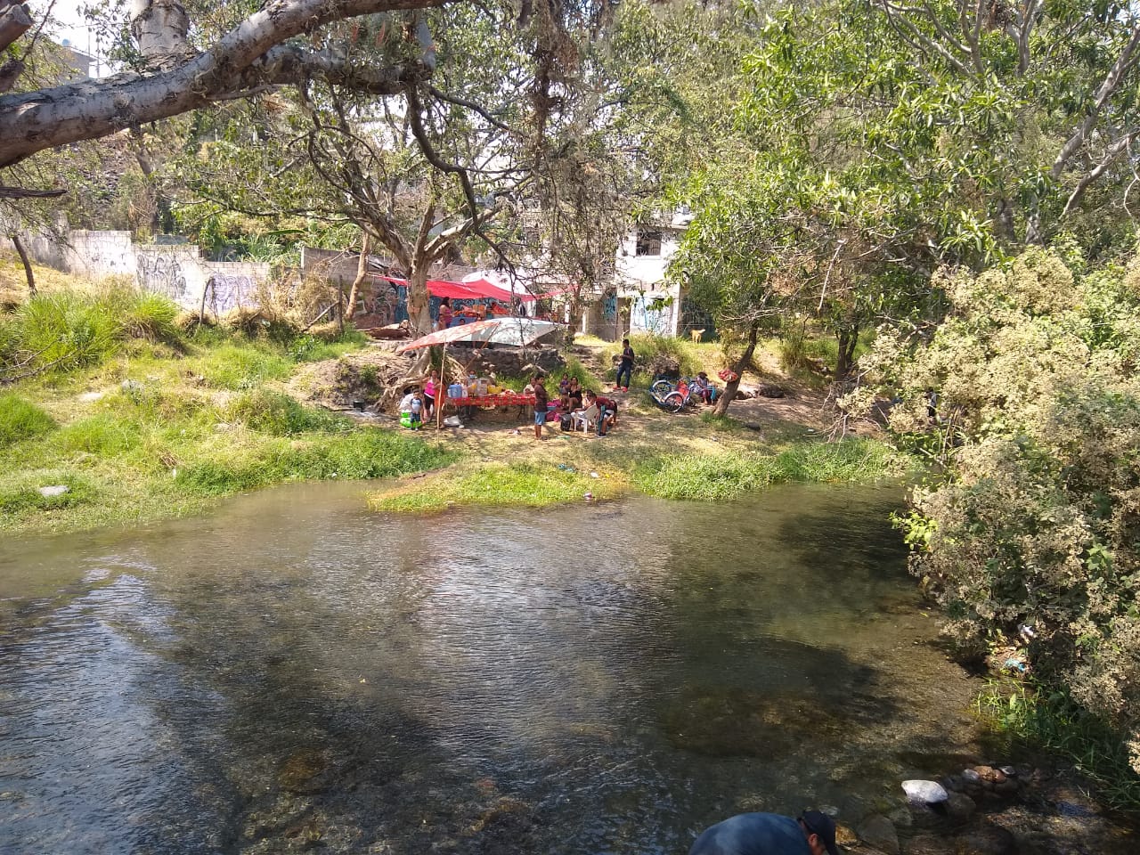 Vigilan ríos y canales para desalojar a banistas