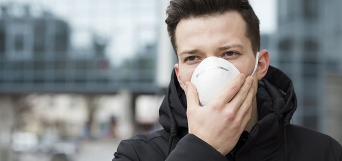 ‘Gran error NO usar mascarillas contra el coronavirus’: científico chino