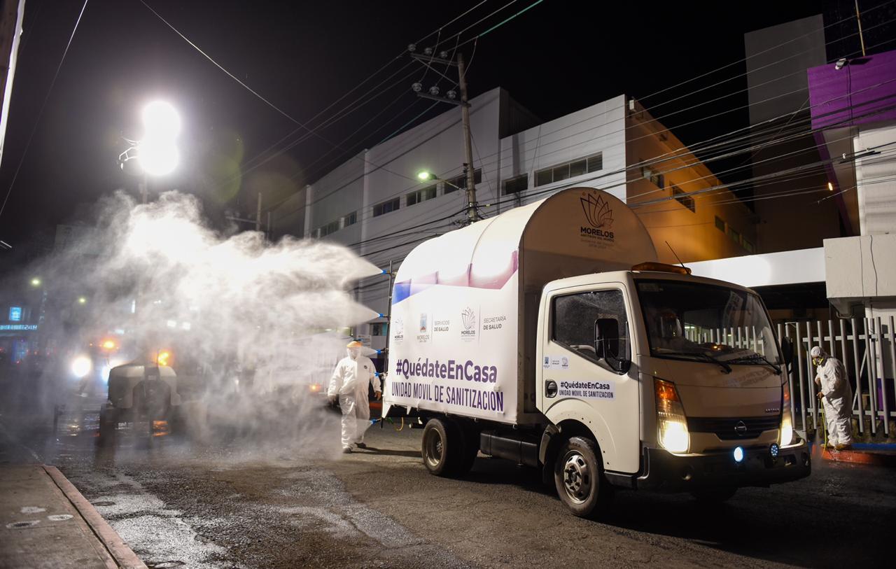 Sanitizan el Hospital José G. Parres de Cuernavaca