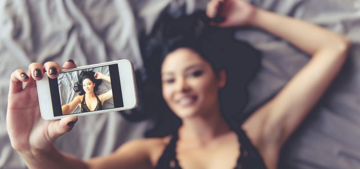 Para prevenir el COVID-19 expertos en salud recomiendan SEXO VIRTUAL