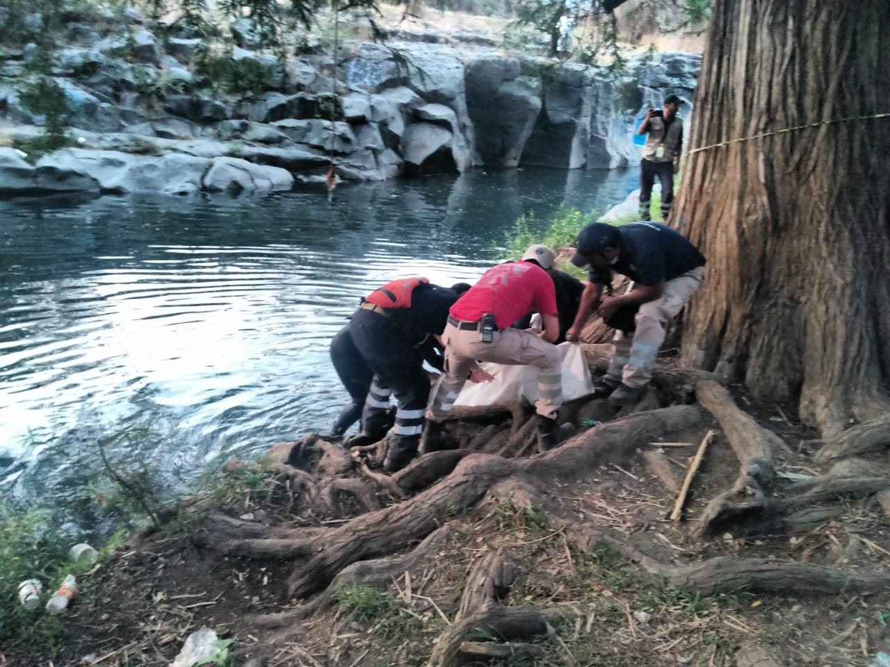 No respetó las restricciones por la pandemia y se AHOGÓ en el Río Yautepec