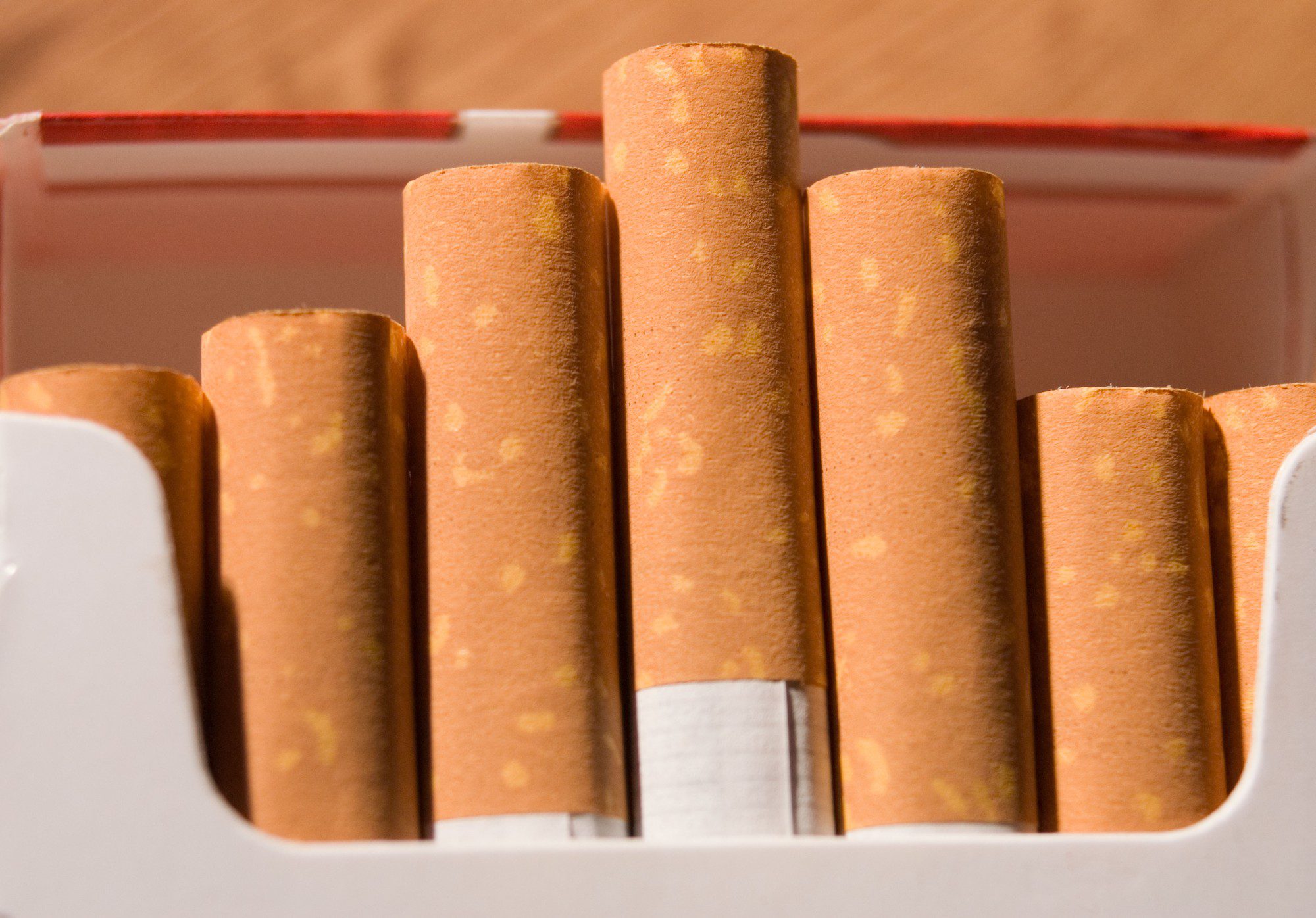 ‘Fumar agrava el daño por COVID-19’ será el nuevo mensaje de las cajetillas de cigarros