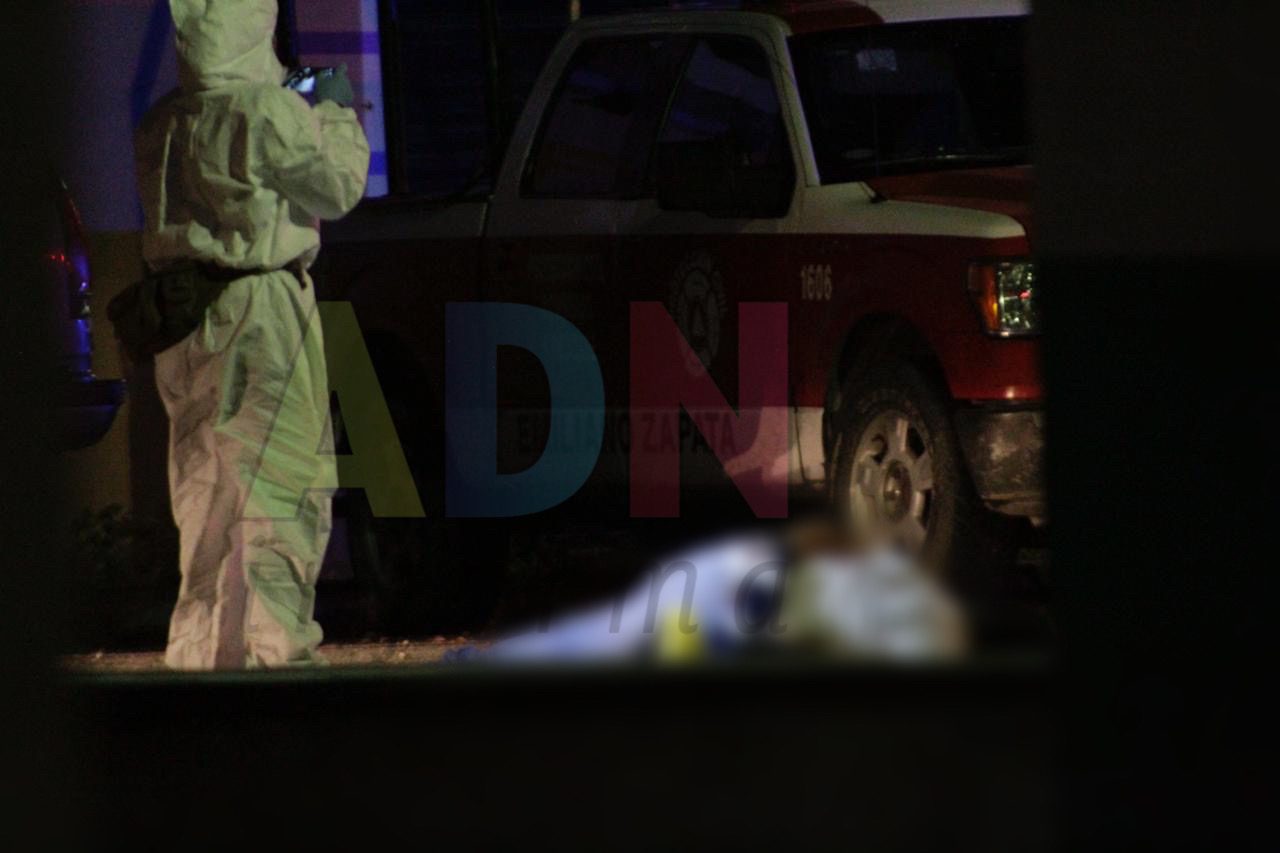Abandonan cadáver con un mensaje en Emiliano Zapata