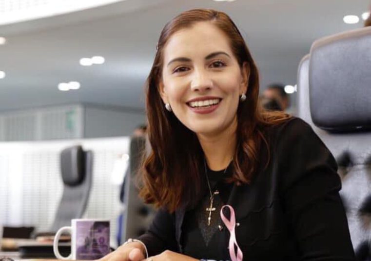 Diputada asegura ser “enviada” de Dios para defender la vida de los mexicanos