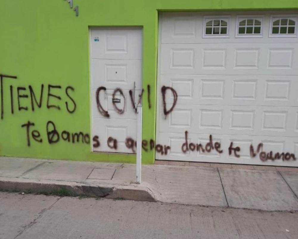 ‘Tienes COVID, te vamos a quemar’ así amenazan a enfermera en Durango