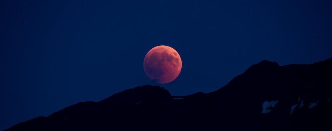 Este domingo habrá Luna de Fresa, se verá en México