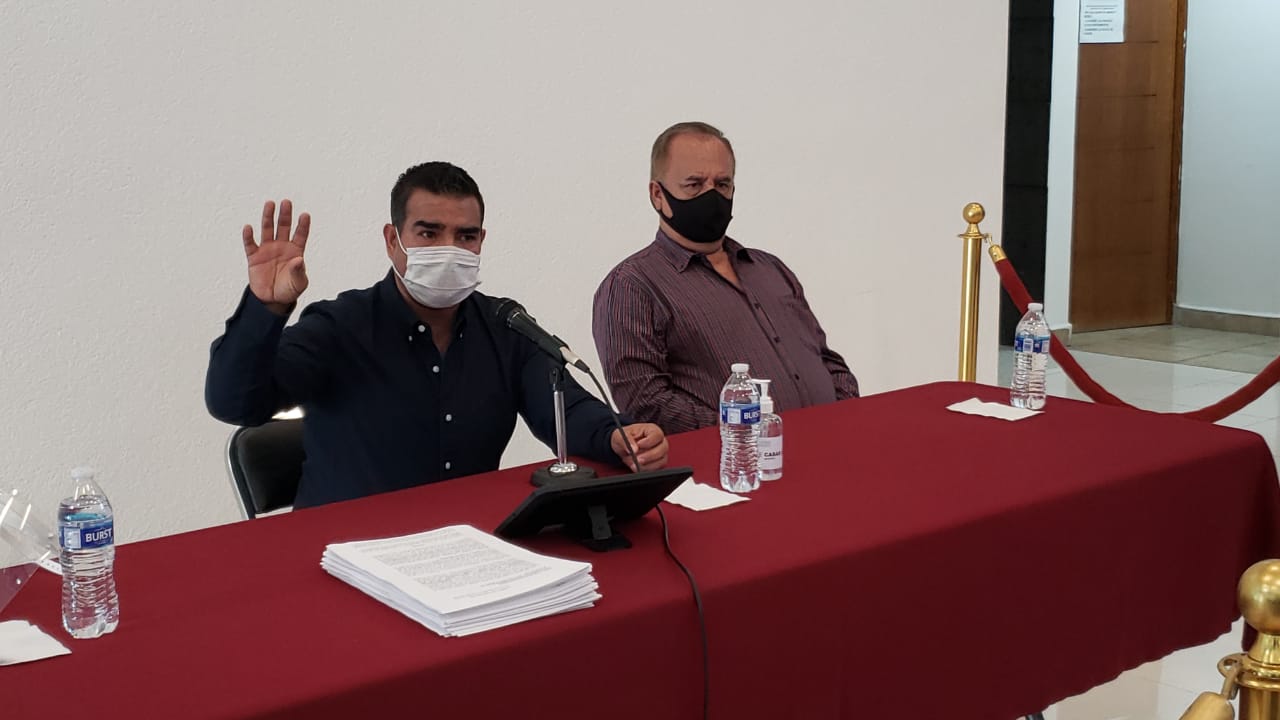 Presentan más denuncias por ‘pensiones de doradas’ de funcionarios de Graco Ramírez