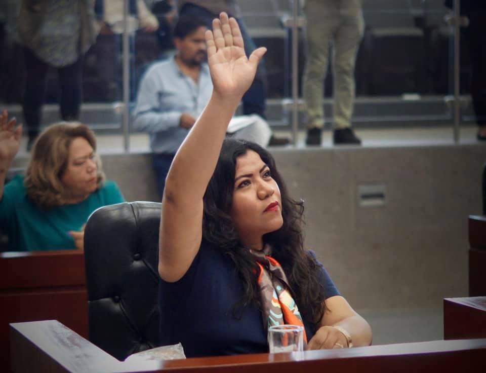 Proponen en Morelos prohibir venta de refrescos y chatarra la niñez