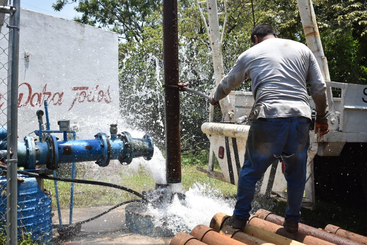 Rehabilitan pozo de la colonia Pinos de Jiutepec