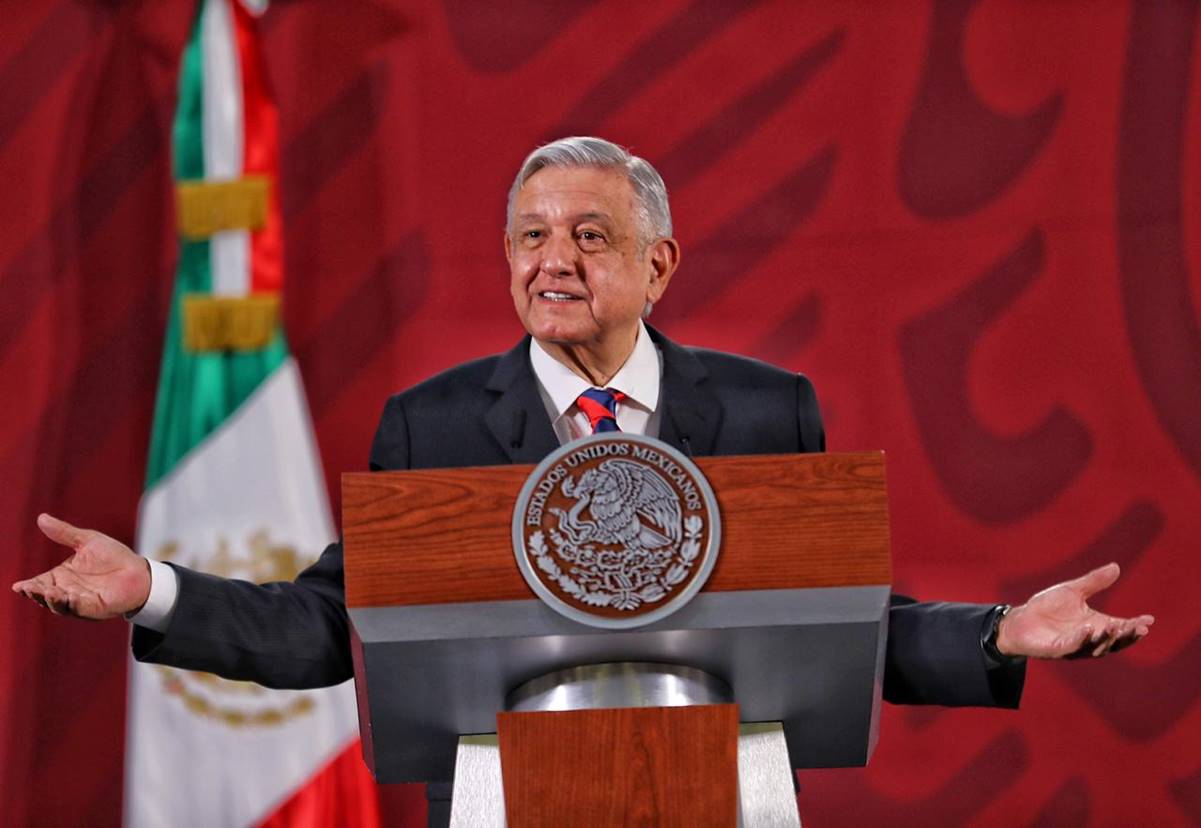 AMLO ya no sabe cómo referirse a los “Conservadores”