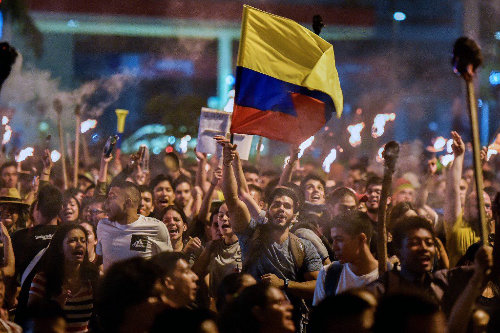 Noche de protestas en Colombia