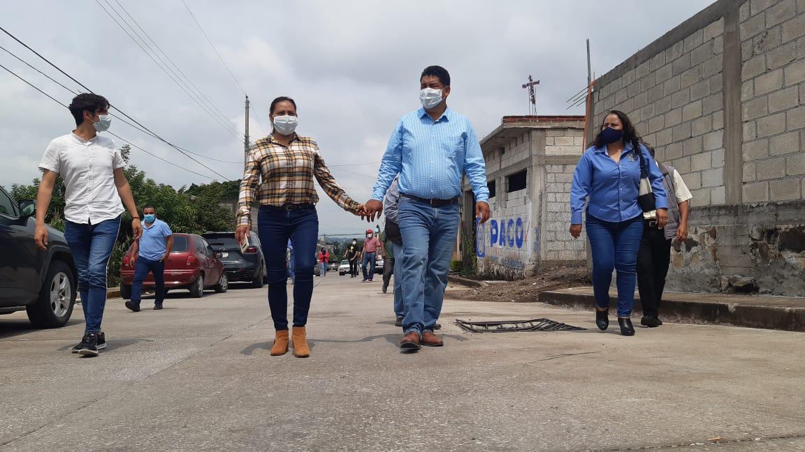 Pavimentan calles de la colonia Juan Morales en Yecapixtla