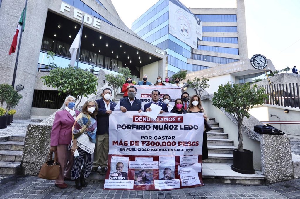 Diputados denuncian a Muñoz Ledo por gastar más de un millón de pesos en Facebook