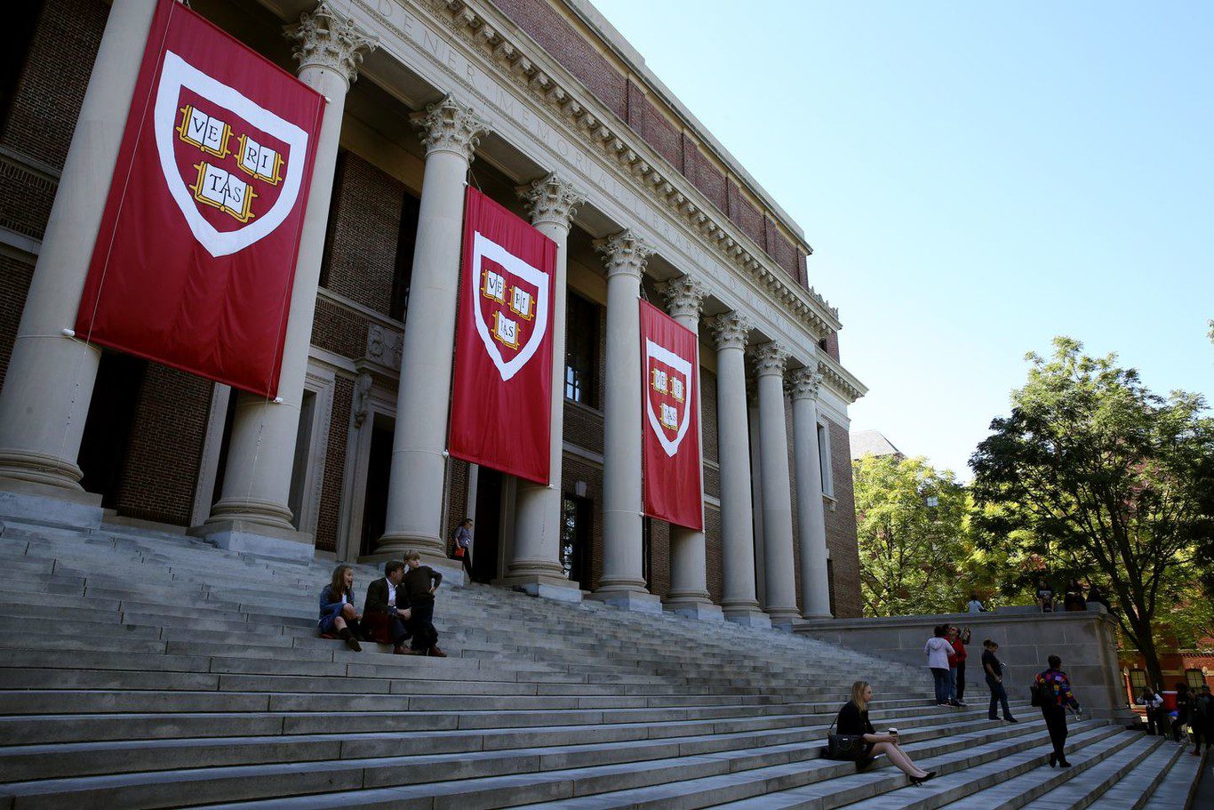 Científicos de Harvard, Oxford y Yale firman carta contra extinción de fideicomisos en México