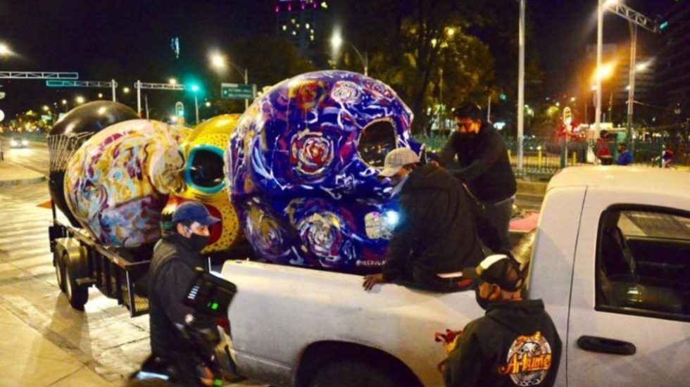 Mexicráneos se van del Paseo de la Reforma