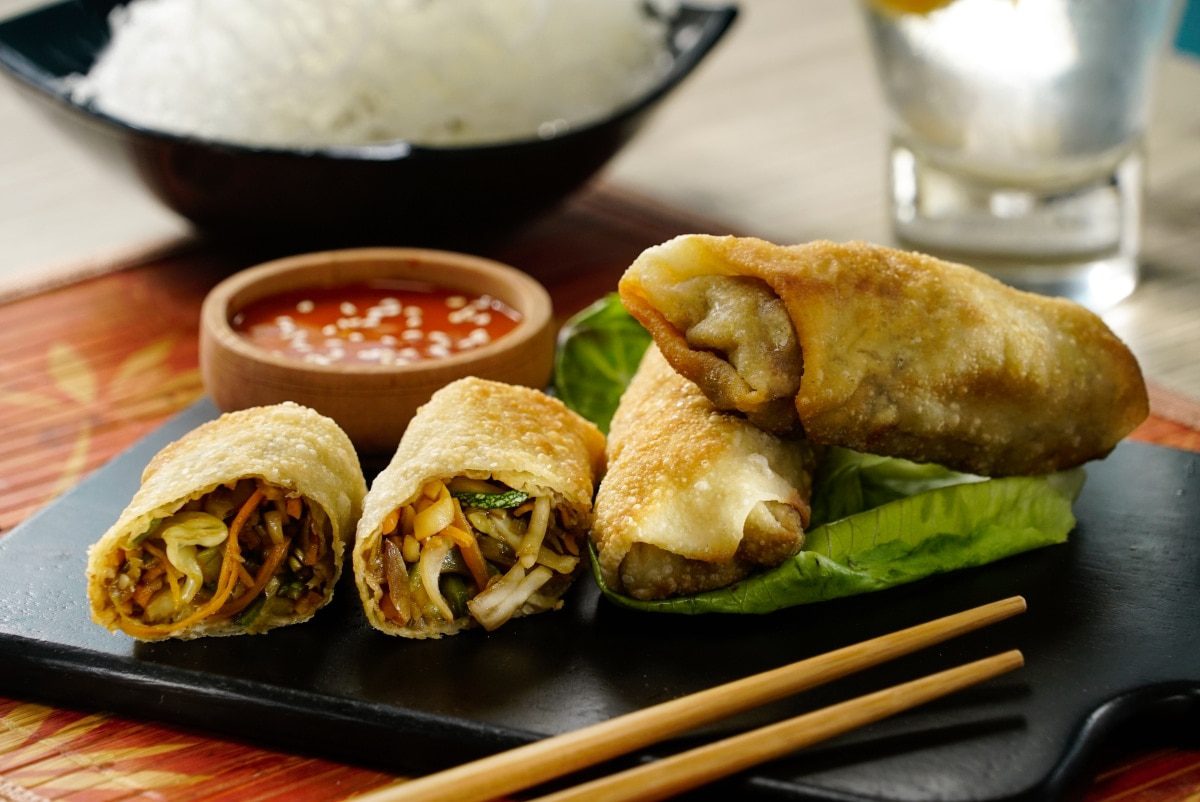 En Tailandia una mujer muere por comer rollitos primavera