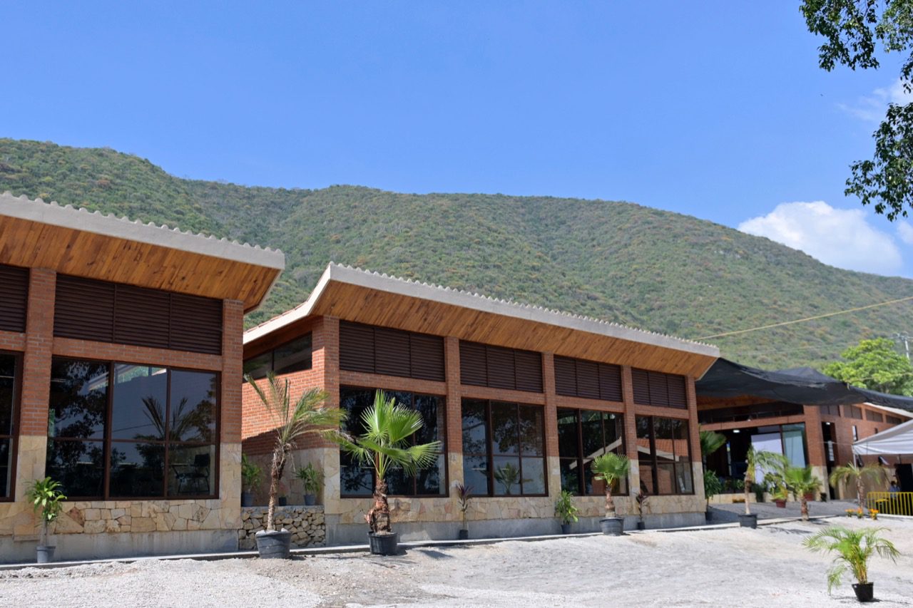 Entrega AMLO Universidad del Bienestar en Tlaltizapán