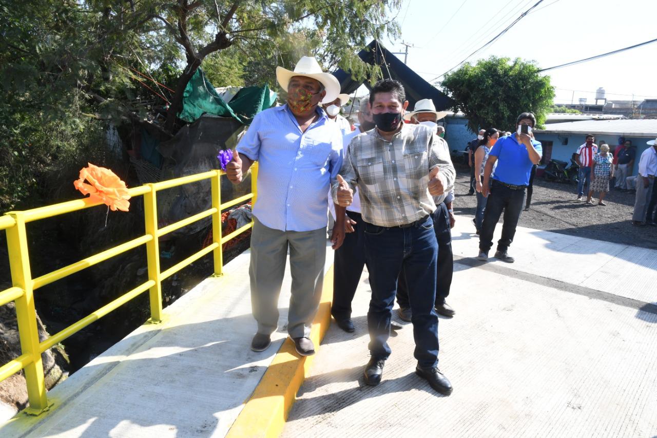 Entregan obras en colonias de Cuautla