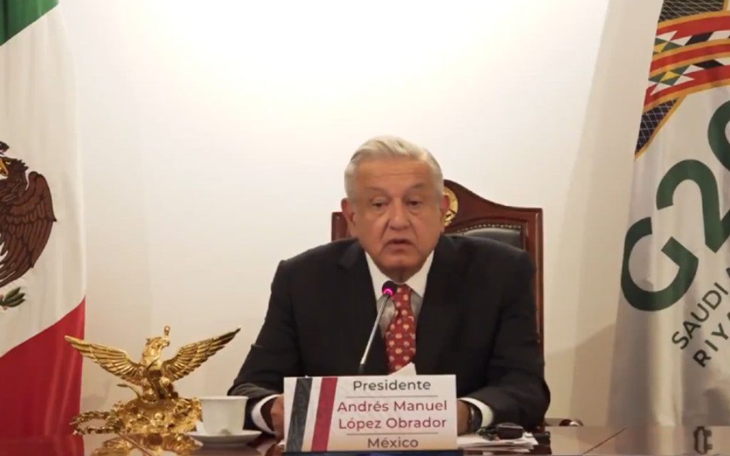 AMLO aseguró que la atención médica, las vacunas y las medicinas, deben ser gratuitas y de aplicación universal
