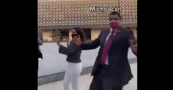 Mientras se discutía Paquete Fiscal diputados del PES y Morena bailan en TikTok