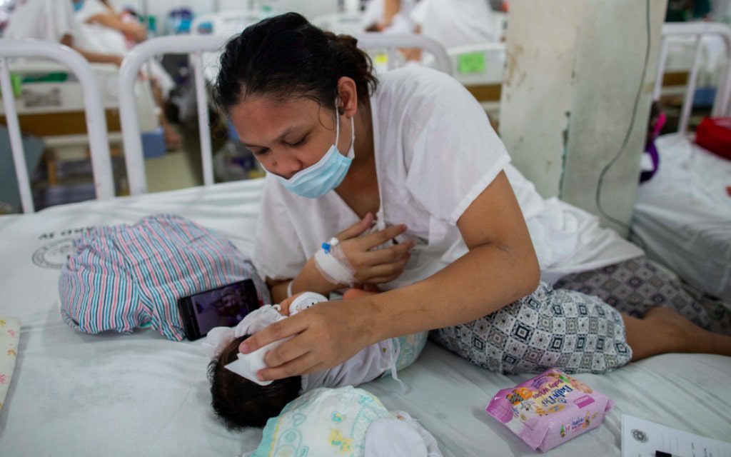 Nace un bebé con anticuerpos capaces de resistir al Covid-19 en Singapur