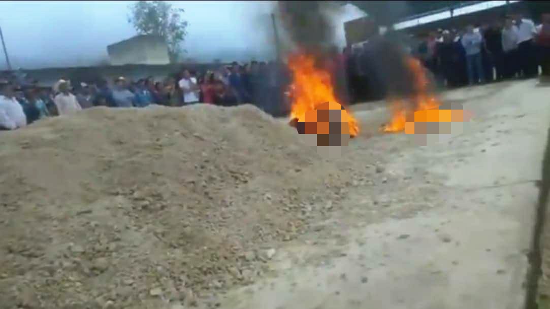Sacan de la cárcel y queman vivos a dos presuntos delincuentes en Chiapas