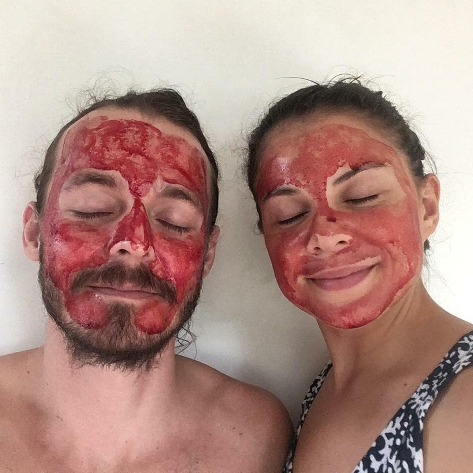 Mascarilla de sangre menstrual ¿te atreverías a probarlo?