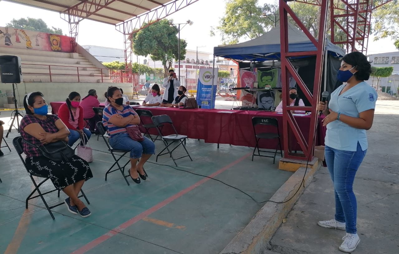 Ofrecen DIF y SSM atención de salud a familias de Cuautla