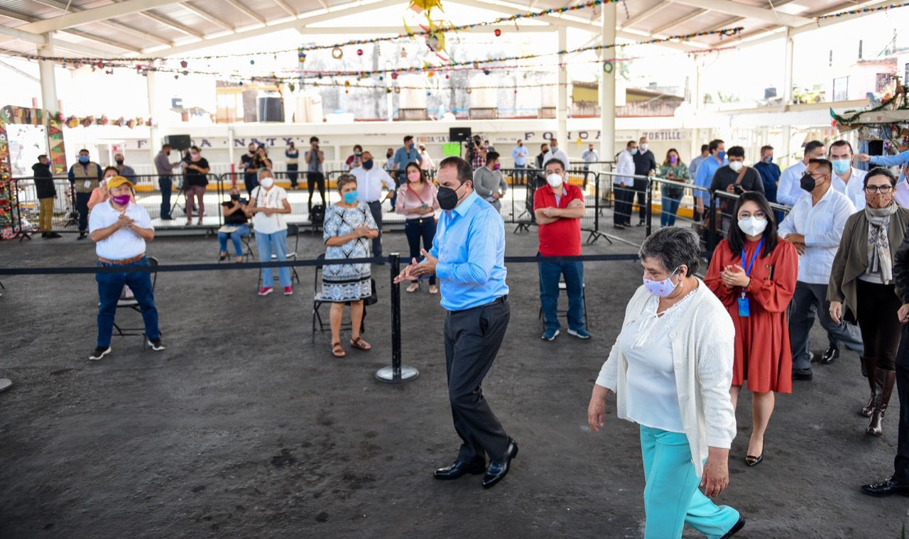 Seguirán mejorando instalaciones de mercados de Cuernavac