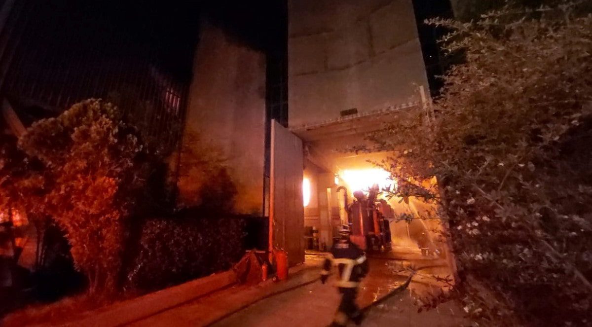 Incendio en centro de control del Metro deja como saldo un muerto