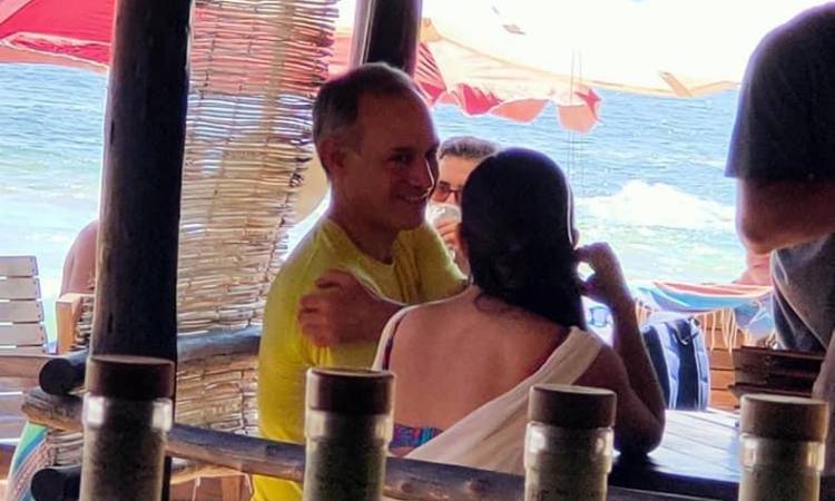 Excoordinador nacional de Protección Civil justifica vacaciones de López-Gatell