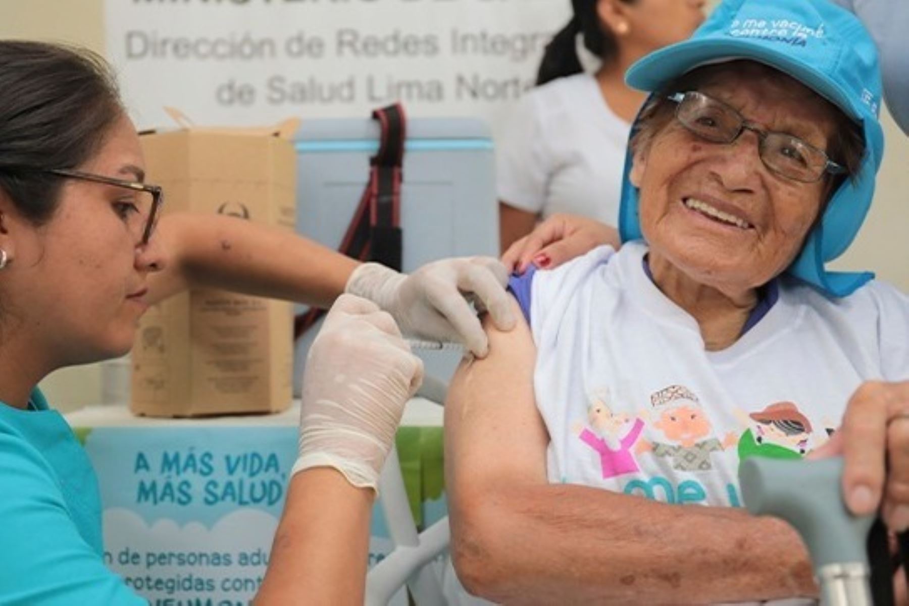 ATENCIÓN: Bienestar llamará a adultos mayores para vacunas COVID-19