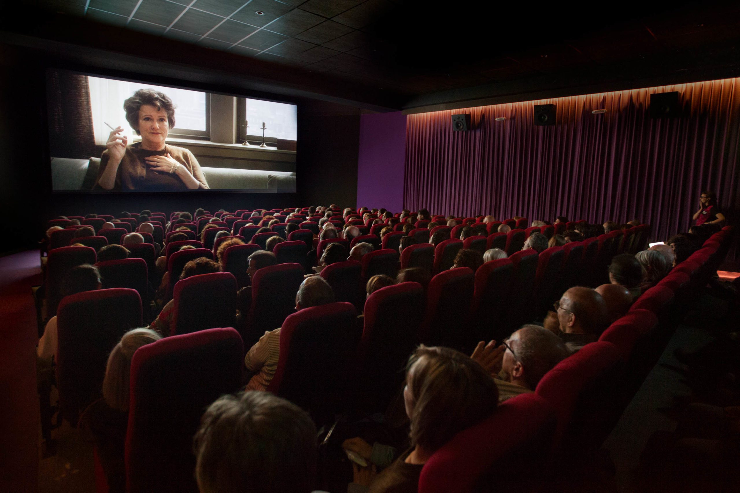 Películas exhibidas en México deberán estar subtituladas al español
