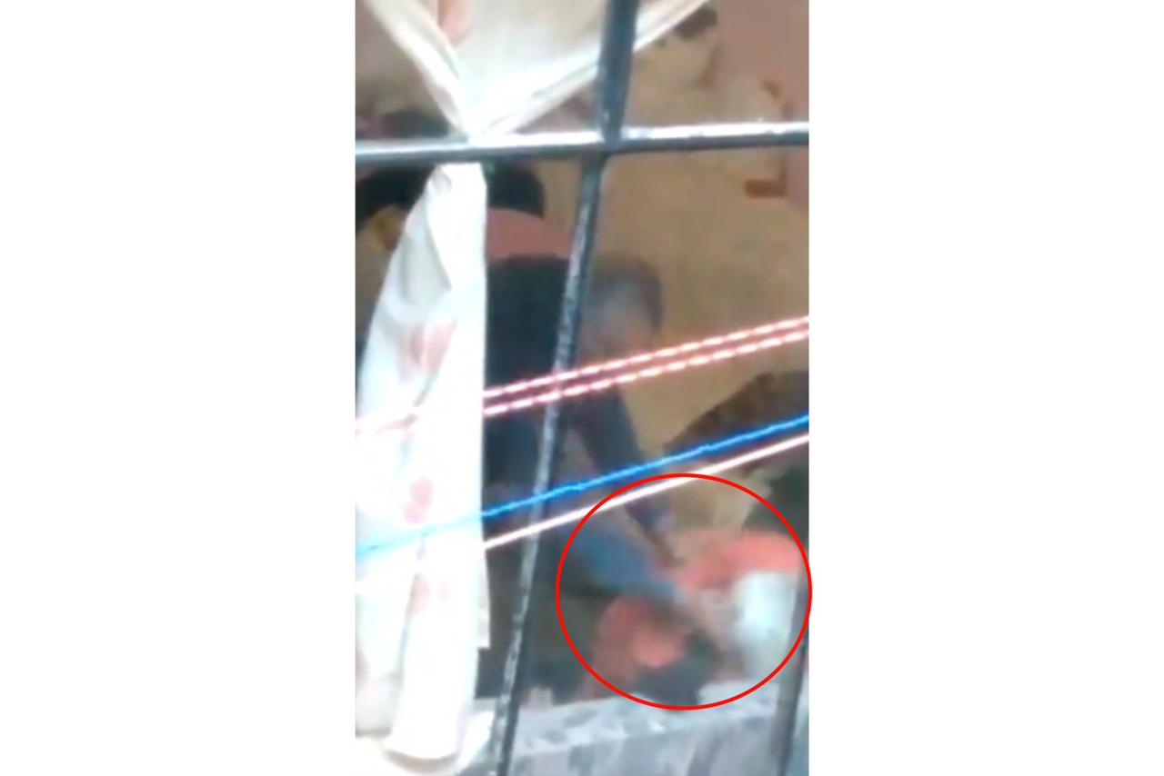 [VIDEO] Hombre golpea a su madre de 99 años en Tlalpan, autoridades lo buscan