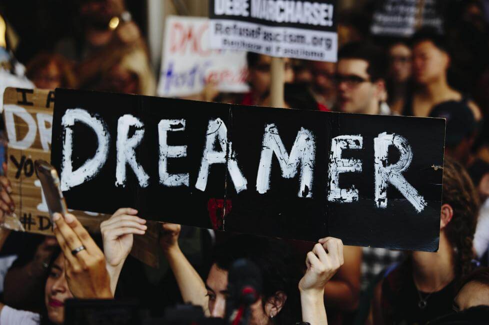Estados Unidos aprobó un proyecto para otorgar la ciudadanía a “dreamers”
