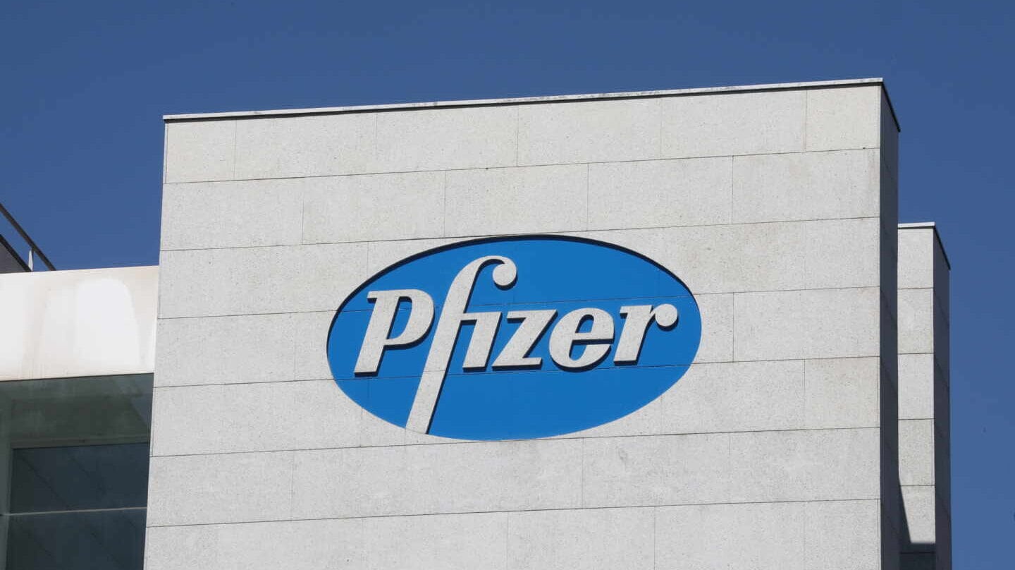 Pfizer inicia el ensayo clínico de un fármaco oral contra la COVID-19