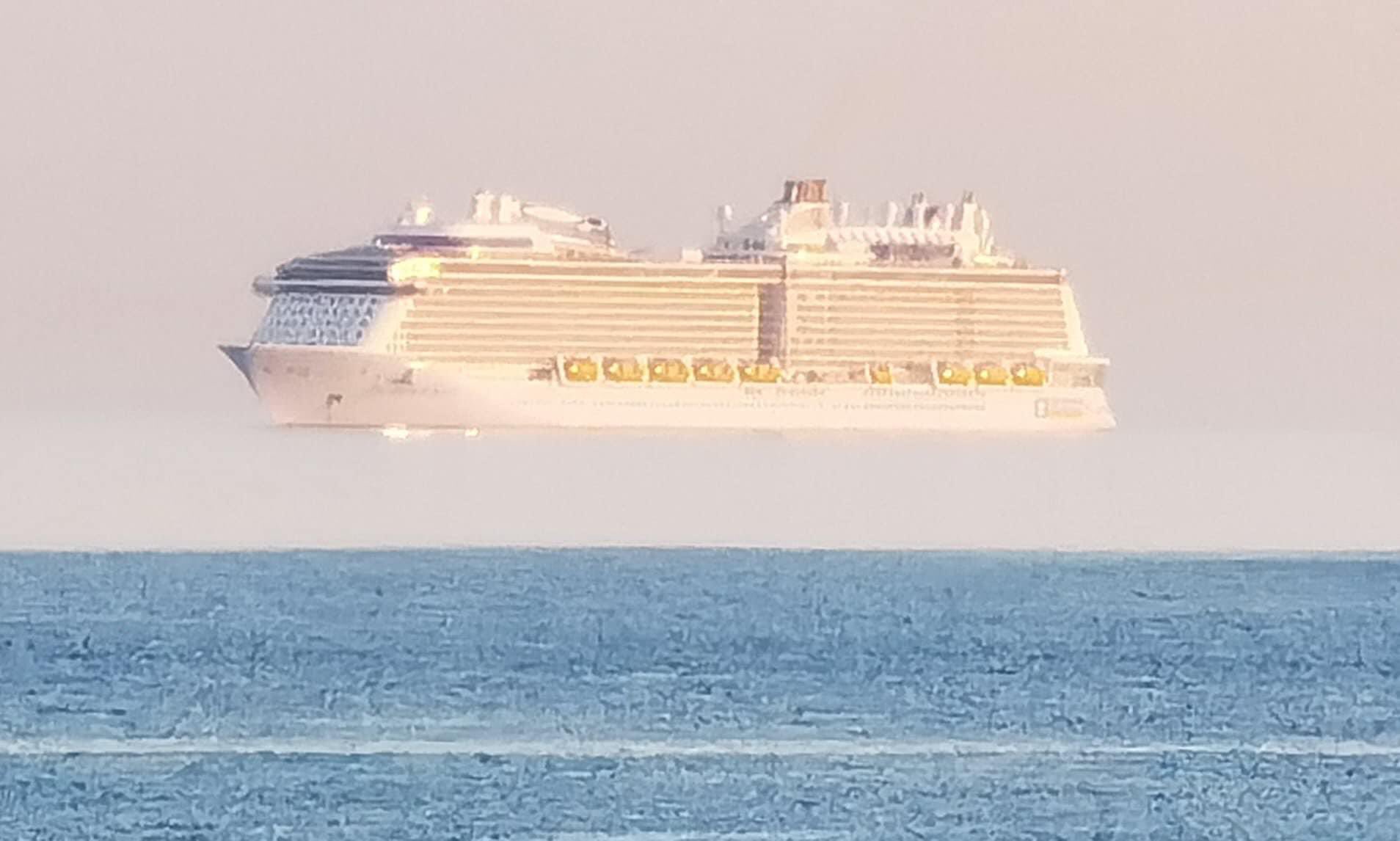Captan a un segundo barco “flotando” sobre aguas de Reino Unido
