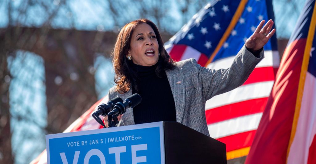 Biden designa a la vicepresidenta Kamala Harris para liderar el desafío fronterizo
