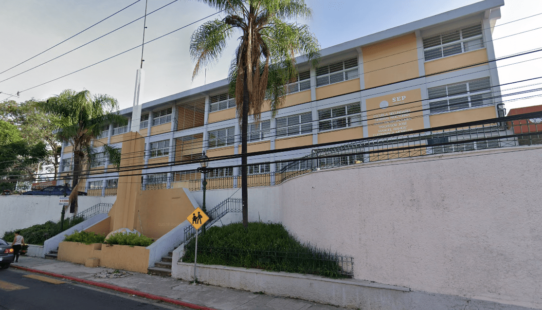 SAQUEAN la Secundaria Nº 1 de Cuernavaca ¡se llevaron todo!