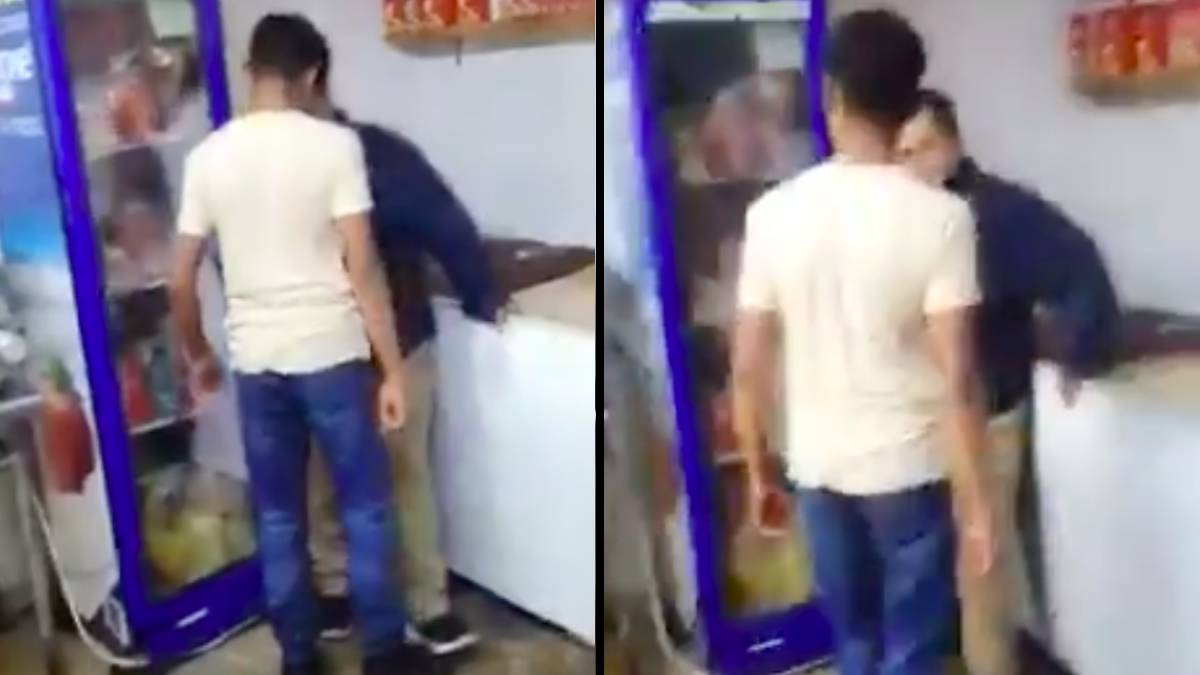 [VIDEO] Sujeto golpea a un Joven con síndrome de Down en Tlalpan