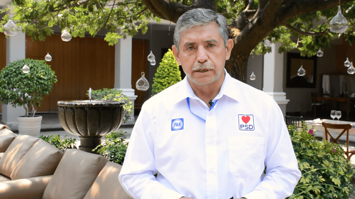 Porpone José Luis Uriostegui reducir salarios de altos funcionarios de Cuernavaca