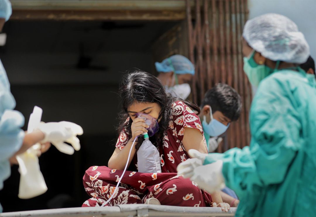 Disminuyen casos Covid-19 en la India