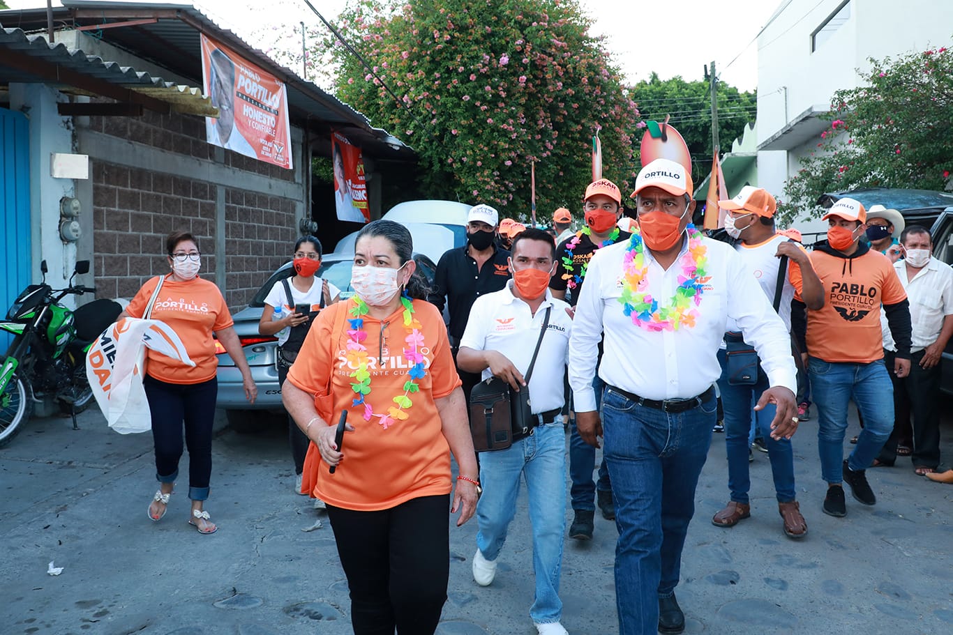 Visita Pablo Portillo la colonia Gabriel Tepepa de Cuautla