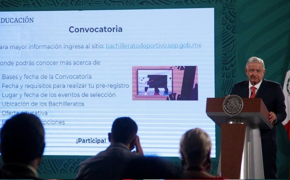 AMLO anuncia arranque de bachilleratos deportivos