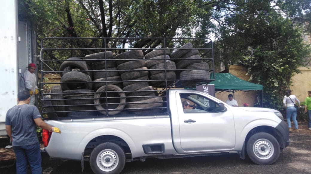 ¡No tires tus LLANTAS! deposítalas en los contenedores de la SDS Morelos