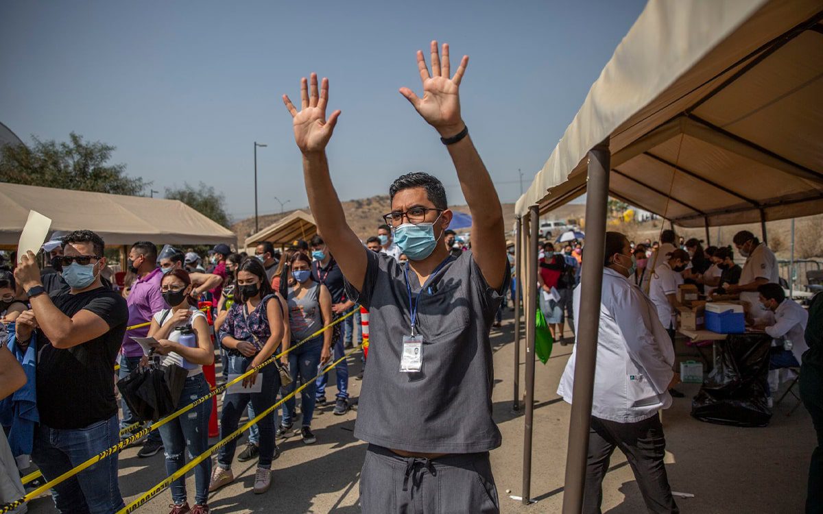 Baja California primer estado en vacunar a toda la población mayor de 18 años